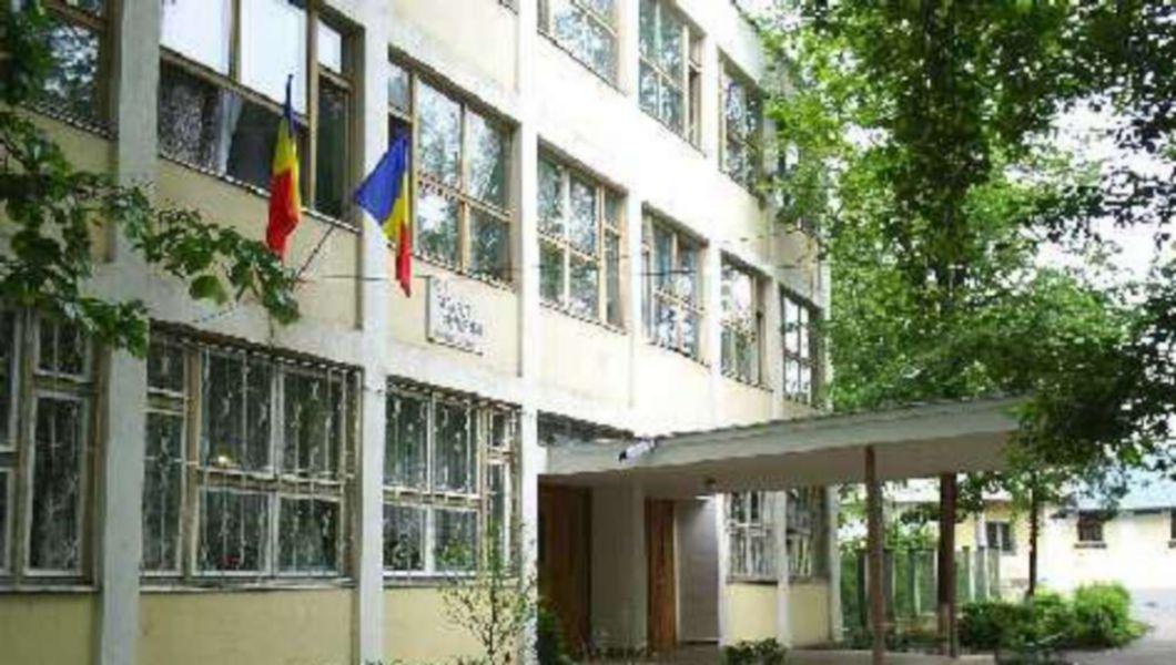 Proiecte Educationale Caritabile Desfasurate De Colegiul National Garabet Ibraileanu Iasi In Perioada 26noiembrie 14 Decembrie 2018 Buna Ziua Iasi Bzi Ro
