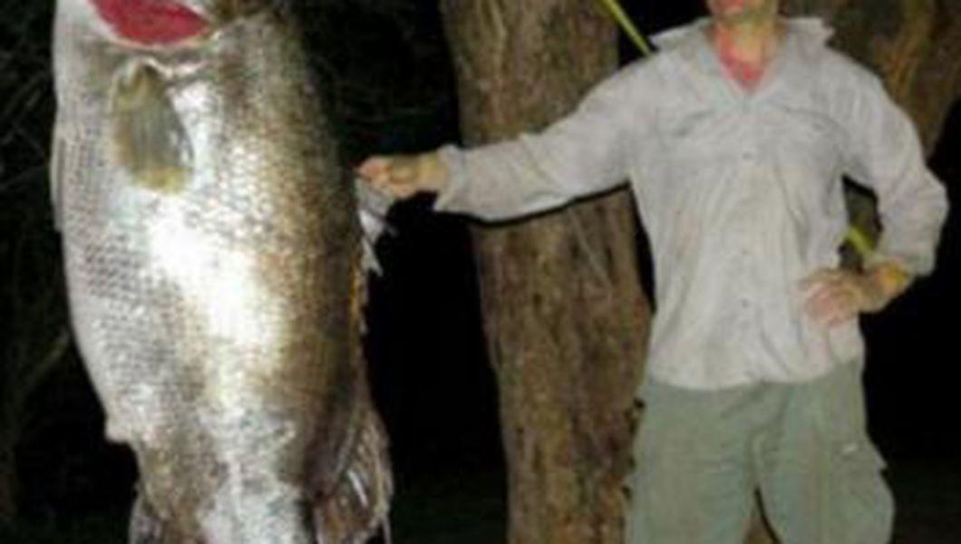 Cel Mai Mare Biban Din Lume 113 Kg Si 1 83 Metri Foto Buna Ziua Iasi Bzi Ro