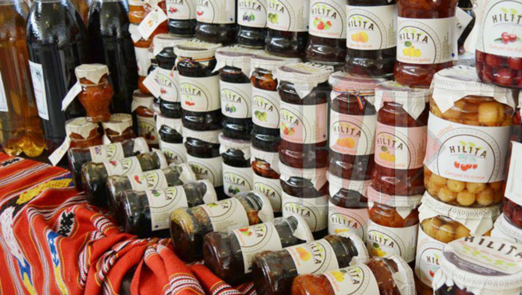 Revoltator Clientii Scoteau Sume Uriase Din Buzunar Pentru Produse False Cand Ajungeau Acasa Erau Socati De Ceea Ce Cumparasera Buna Ziua Iasi Bzi Ro