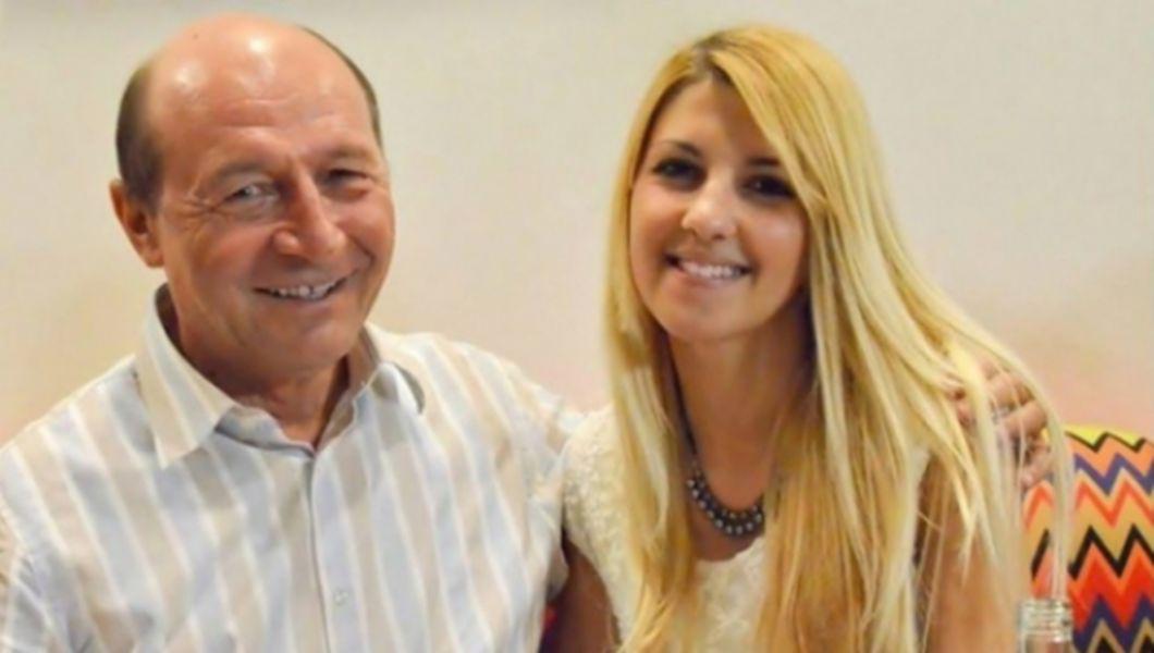 Basescu Favoritul Blondelor Cine Este Tanara Care Ii Calca Pe Urme Elenei Udrea Foto Buna Ziua Iasi Bzi Ro
