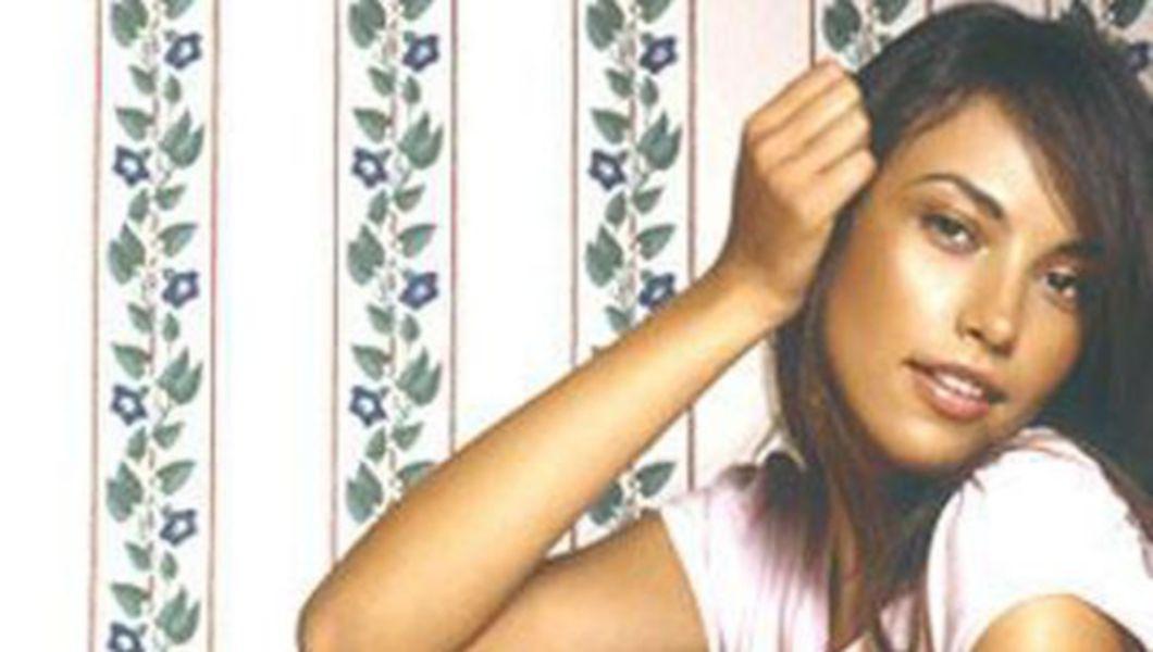 Cum Arata Madalina Ghenea Inainte De Operatiile Estetice Foto Buna Ziua Iasi Bzi Ro