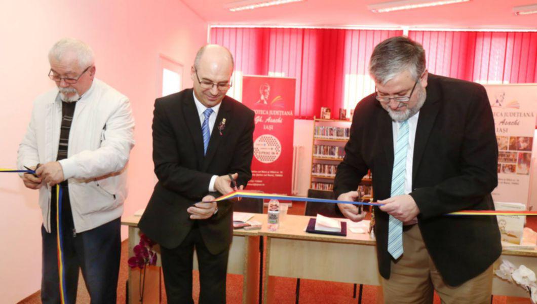 Biblioteca Judeteana Gheorghe Asachi Iasi A Deschis Astazi O Noua Filiala Foto Buna Ziua Iasi Bzi Ro