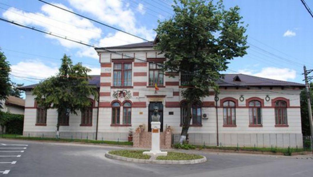 Expozitie Inedita Organizata La Casa Corpului Didactic Iasi Buna Ziua Iasi Bzi Ro