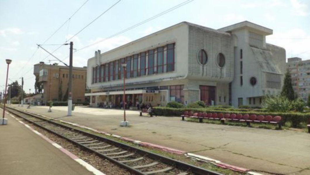Tragedie O Tanara Din Targu Jiu A Fost Calcata De Tren In Gara
