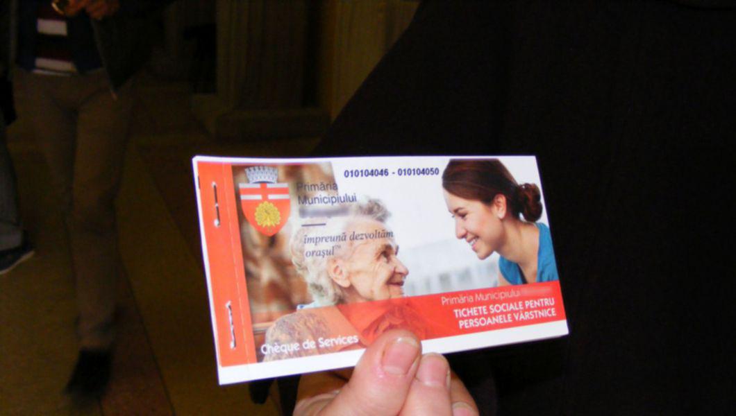 Pensionarii Primesc Tichete Valorice Pentru Pasti Buna Ziua Iasi Bzi Ro