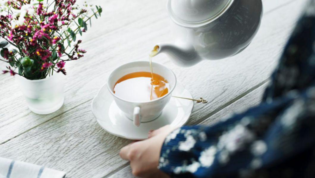 Ce înghiți de fapt atunci când bei ceai