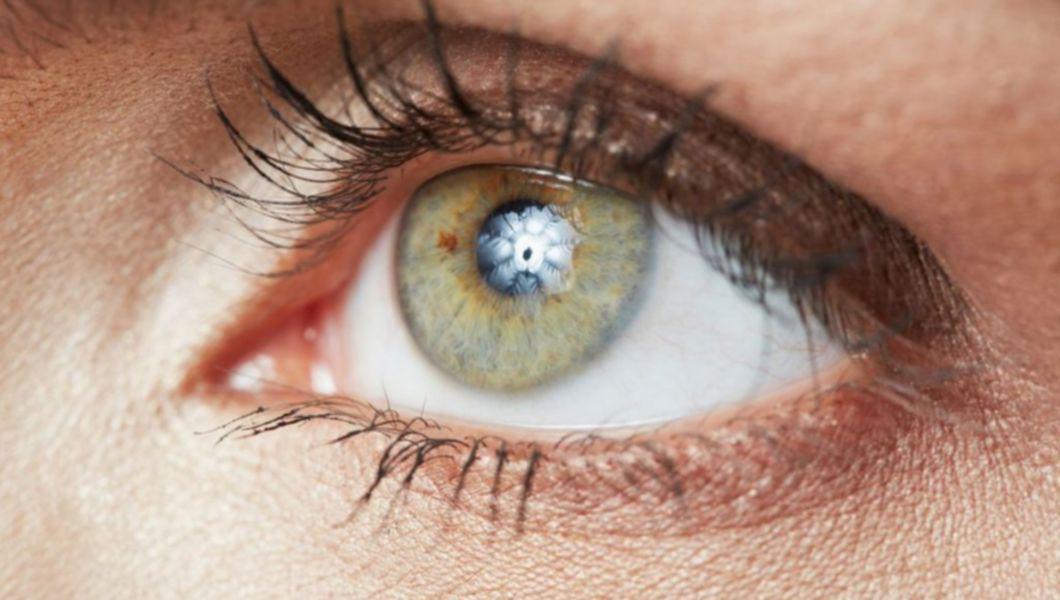 siliconul din ochi afectează vederea