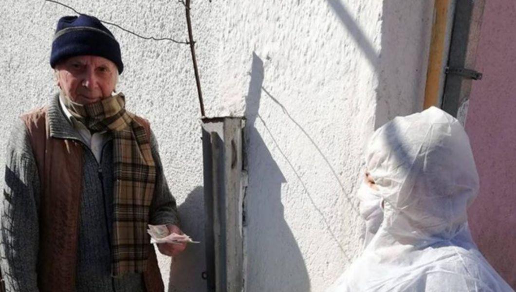 Donații De 100 Mii De Lei Pentru Direcția De Asistență Socială Iași Banii Au Fost Direcționați Pentru Măsurile Anti Coronavirus Din Municipiu Crucea Roșie A Fost Printre Donatori Buna Ziua Iasi
