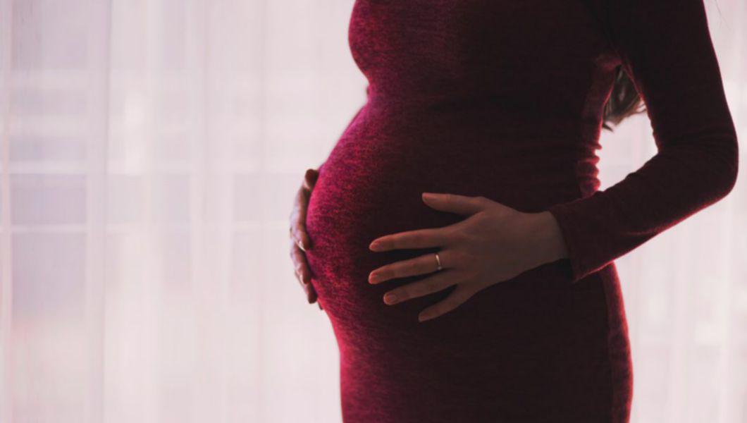 Femeile însărcinate și riscul crescut de a face complicații în cazul infectării cu noul coronavirus