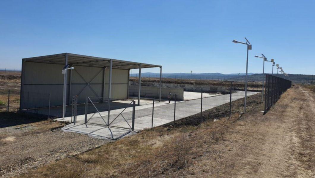 Platformă de colectare a gunoiului de grajd, amplasată în mediul rural