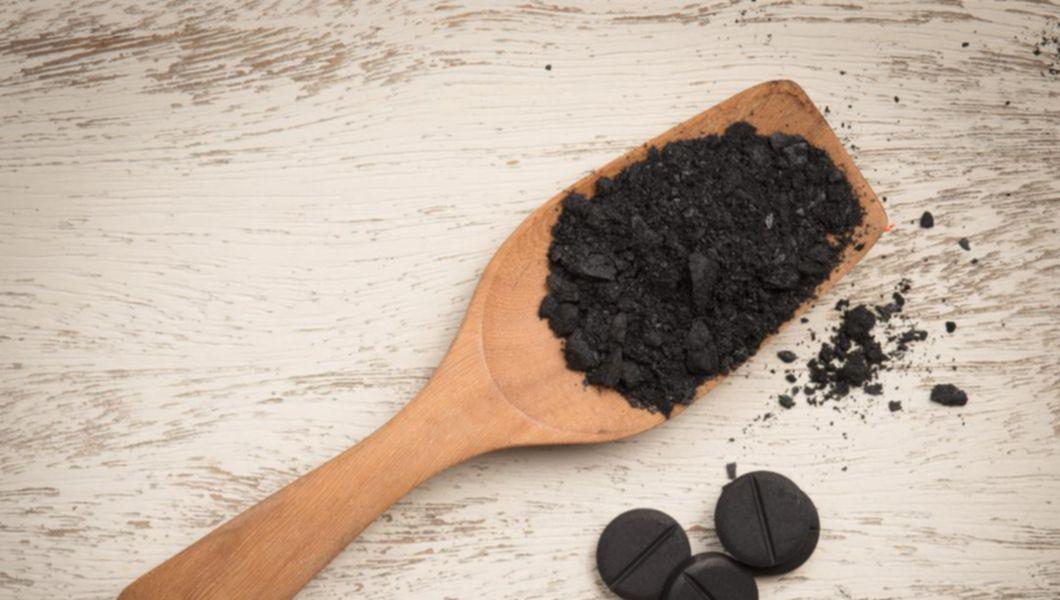 Cărbune activ pentru slăbit: Cât de eficientă este această dietă