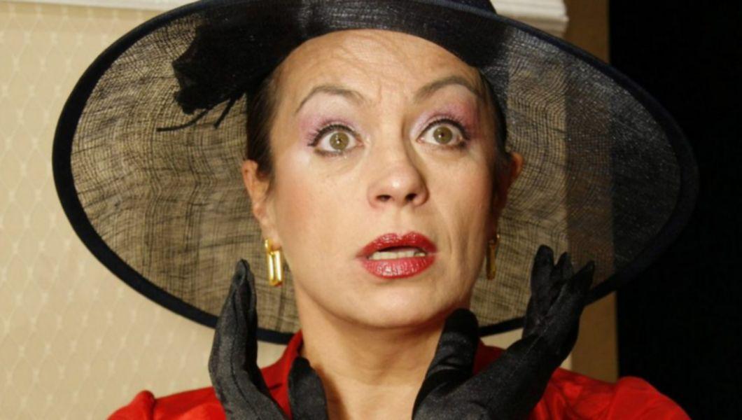 Adriana Trandafir Este InfiatÄƒ Cum A ReacÈ›ionat ActriÈ›a Cand A Aflat Buna Ziua Iasi Bzi Ro