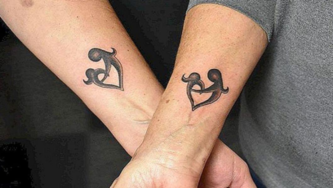tatuaje făcute de mamă și fiică