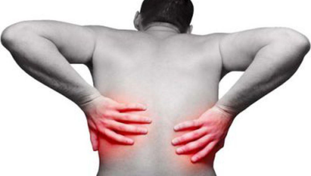 durere de spate în dreapta dureri de spate dureri de piept