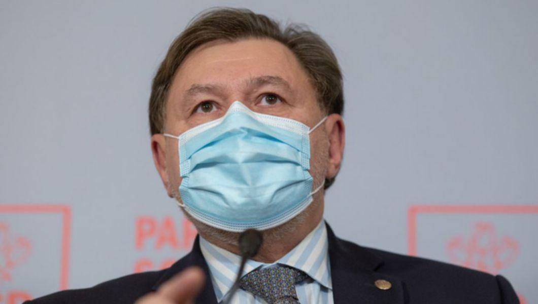 Alexandru Rafila, ministrul Sănătății, în timpul unei conferințe de presă