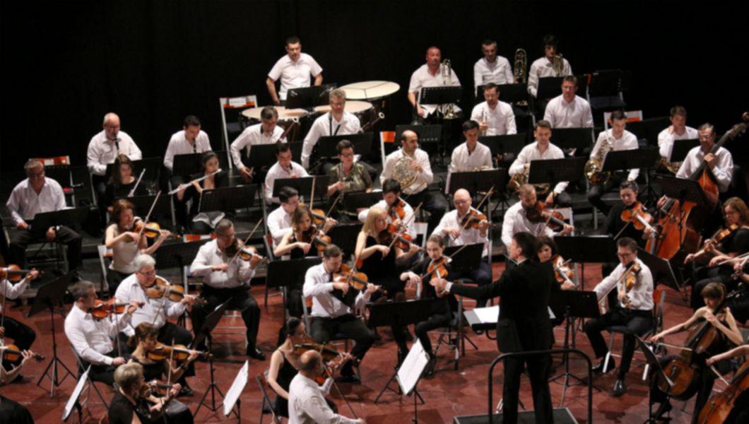 un concert de orchestra simfonica