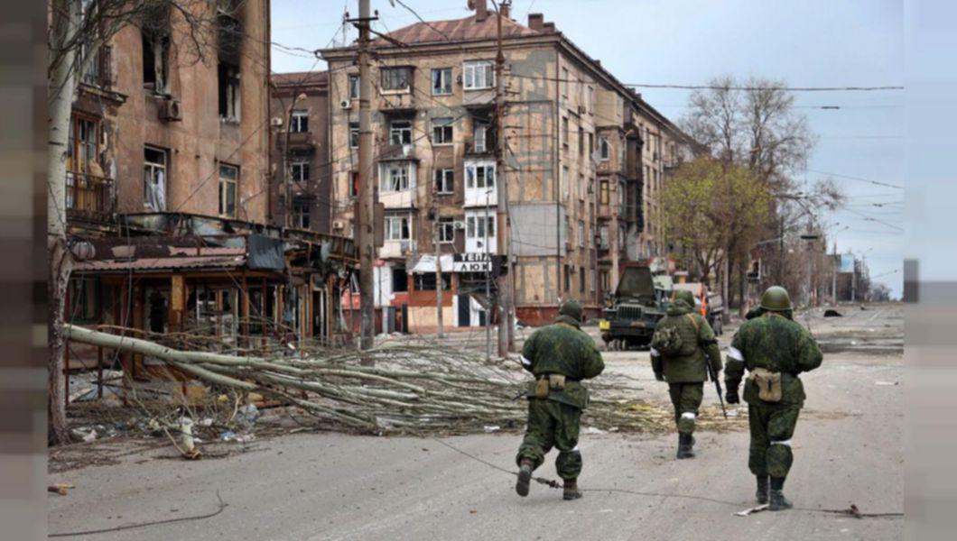 Orasul Mariupol invadat de rusi