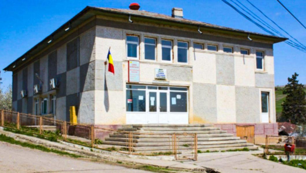 Sediul Primăriei Comarna, județul Iași