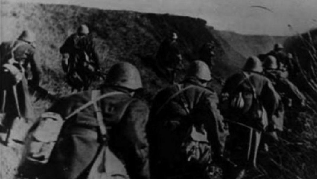 Fotografii Haioase Cu Soldaţii Din Al Doilea Război Mondial Descopera Ro