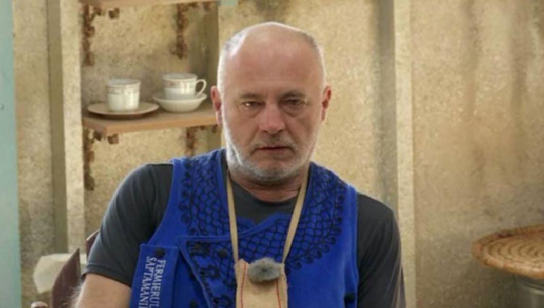 Mircea N Stoian Si A Prezentat Iubita Secreta Dar I A Ascuns Fata O Ascund Pentru Ca Este Muuuult Mai Tanara Decat Mine Foto Bzi Ro