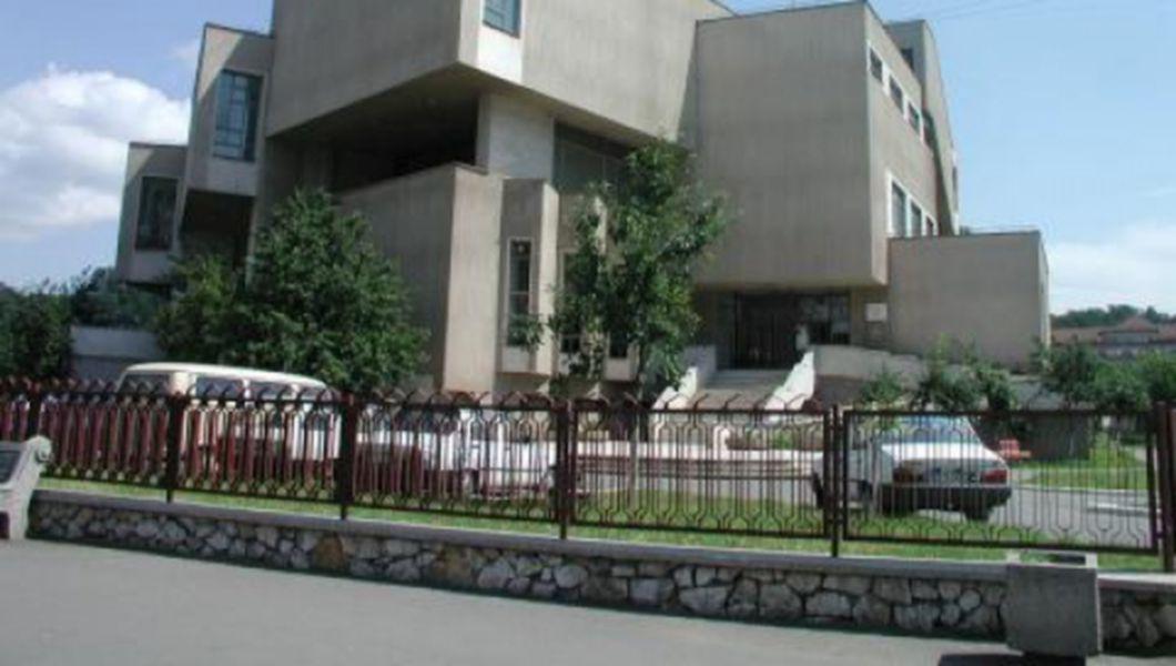 Muzeul Banatului Montan Varianta Resiteana A Muzeului Guggenheim Foto Buna Ziua Iasi Bzi Ro