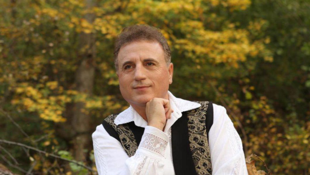 Un Celebru Cantaret De Muzica Populara S A Dus Sa Joace La Pacanele Intr Un Cazinou Din Las Vegas Sa Nu Va Fure Vraja Ca Ramanem Fara Artistul Constantin Enceanu Buna Ziua Iasi