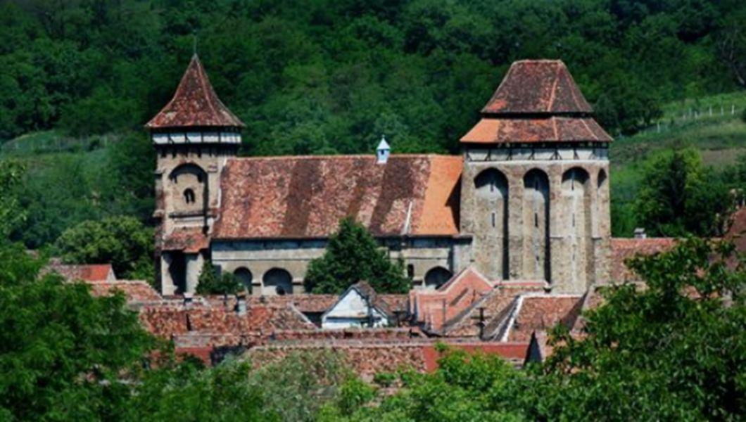 Biserica_Fortificata_din_Valea_Viilor1.jpg?profile=RESIZE_710x