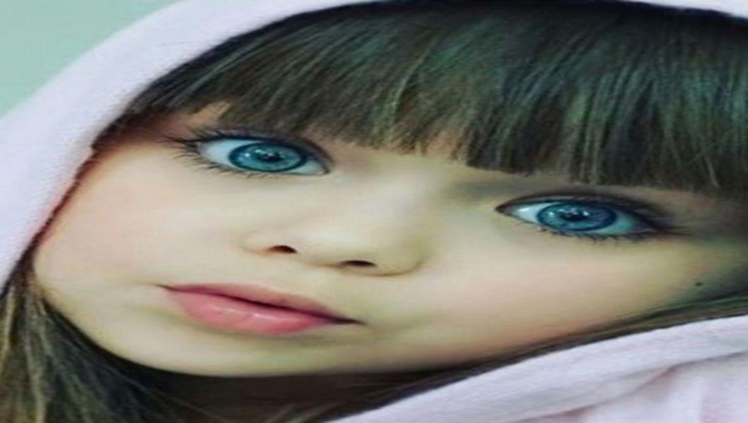Este Adorabila A Fost Desemnata Fetita Cu Cei Mai Frumosi Ochi Din Lume Desi Are Doar 6 Ani Anastasia Este Urmarita De Milioane De Fani Pe Instagram Buna Ziua Iasi Bzi Ro