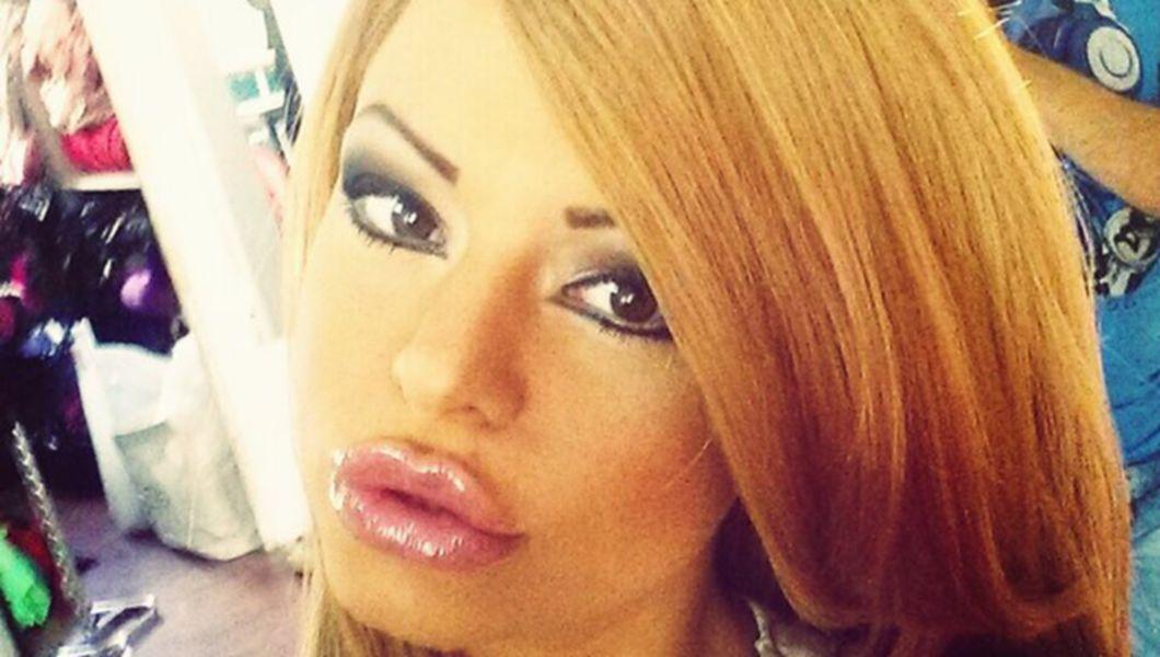 Ana Mocanu A Fost Insarcinata In Secret Prima Imagine Cu Fetita De Pe Patul De Spital Buna Ziua Iasi Bzi Ro