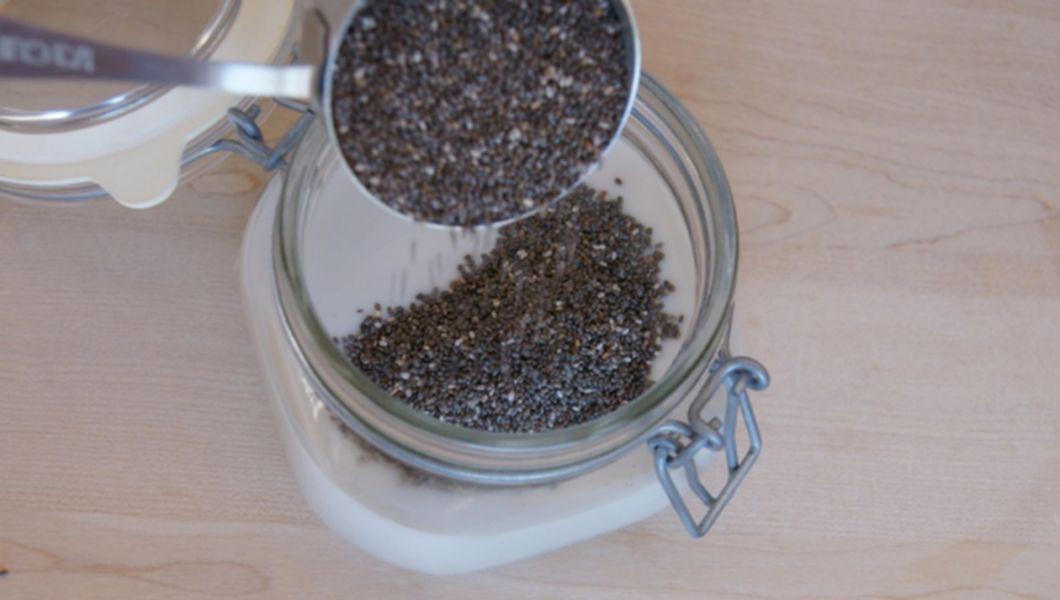 Cura cu semințe de in ”topește” kilogramele și combate constipația