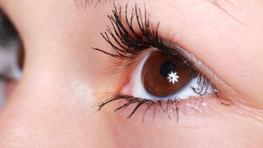 Ochii umflaţi dimineaţa - cauze şi remedii | Cosmetică, Frumuseţe | nmforum.ro