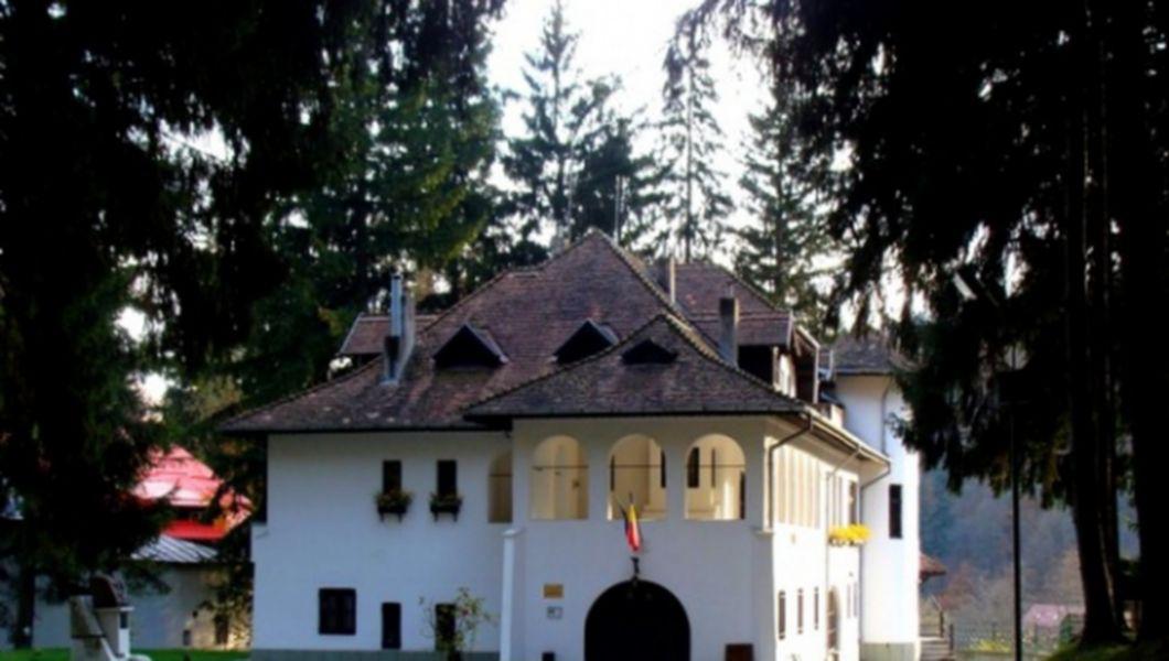 Casa Memoriala George Enescu Sinaia Bzi Ro