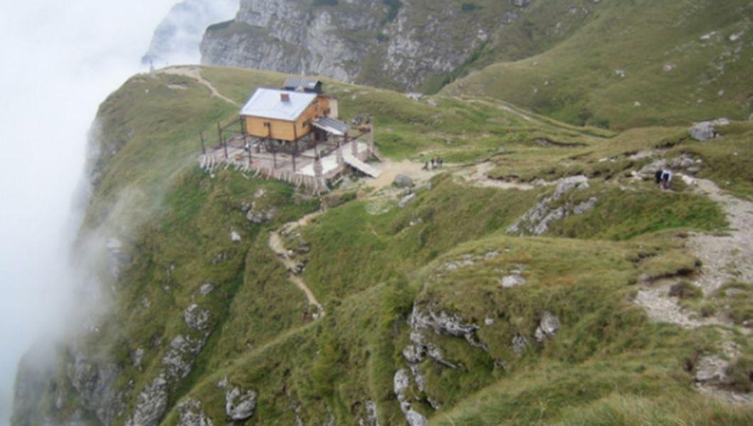 Traseu Busteni Valea Jepilor Cabana Caraiman Bzi Ro