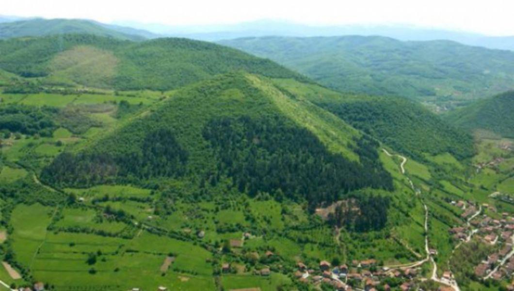 Misterul Si Energia Piramidelor Din Romania Buna Ziua Iasi Bzi Ro