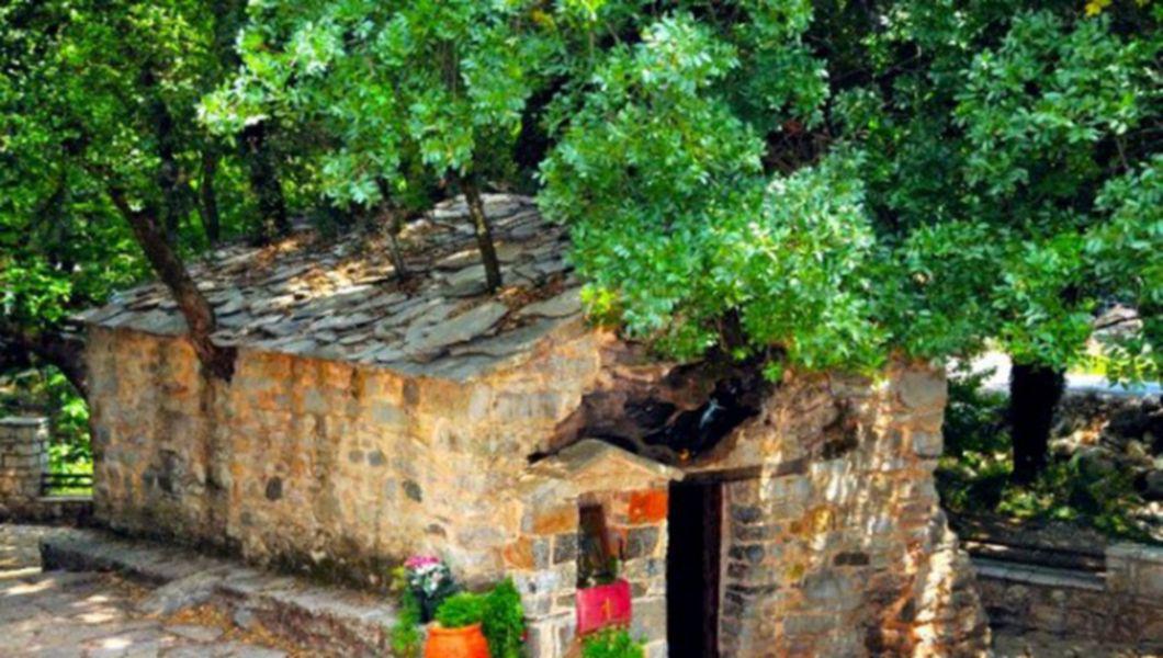 Miracolul De La Biserica Sfanta Teodora Din Vasta Galerie Foto Buna Ziua Iasi Bzi Ro