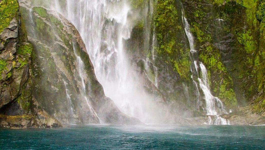 Milford Sound Cel Mai Vizitat Loc Din Noua Zeelanda Foto Buna Ziua Iasi Bzi Ro