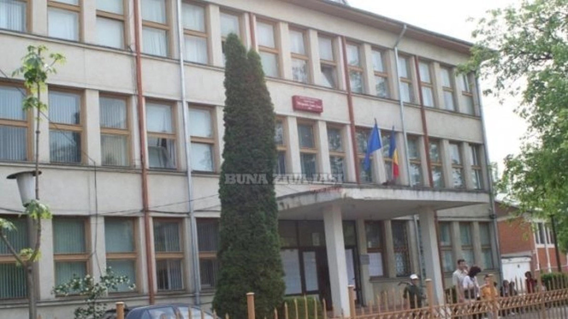 Concursuri pentru elevi si cadre didactice, organizate de Liceul Teoretic ''Alexandru Ioan Cuza'' Iasi