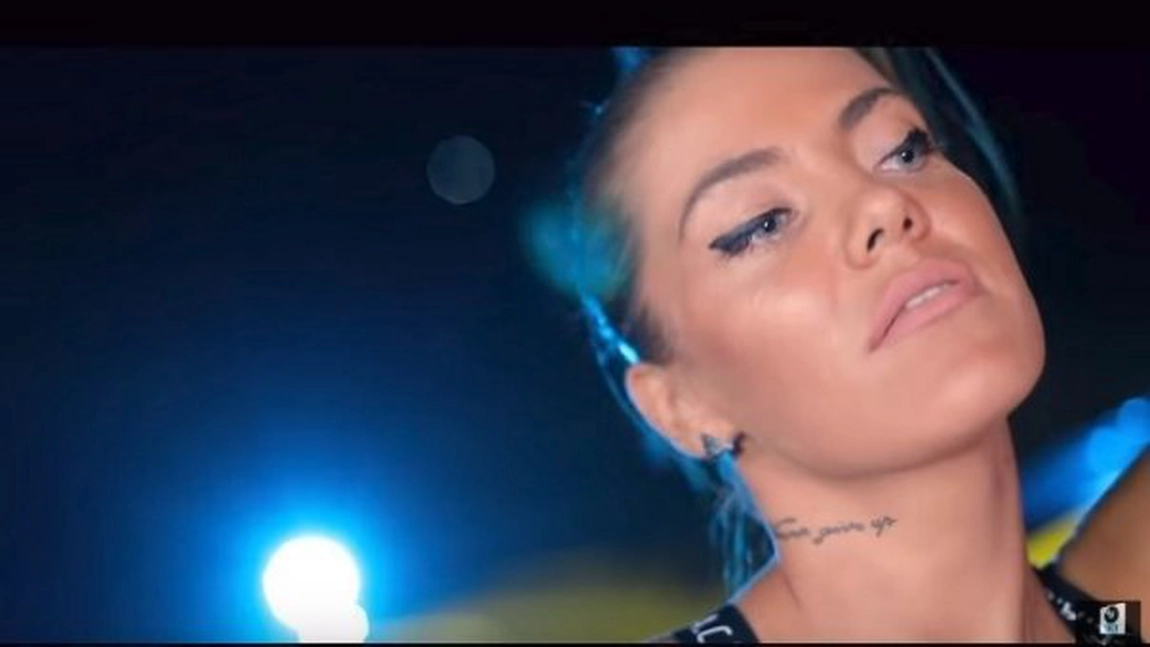 Roxana de la ‹‹Puterea Dragostei››, banuita ca face si ea videochat. Cum a fost filmata