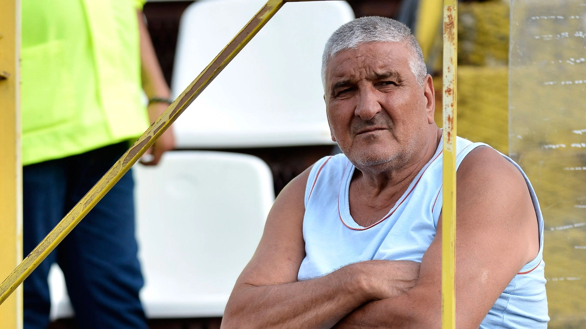 Rică Răducanu a fost internat de urgență în spital cu COVID-19