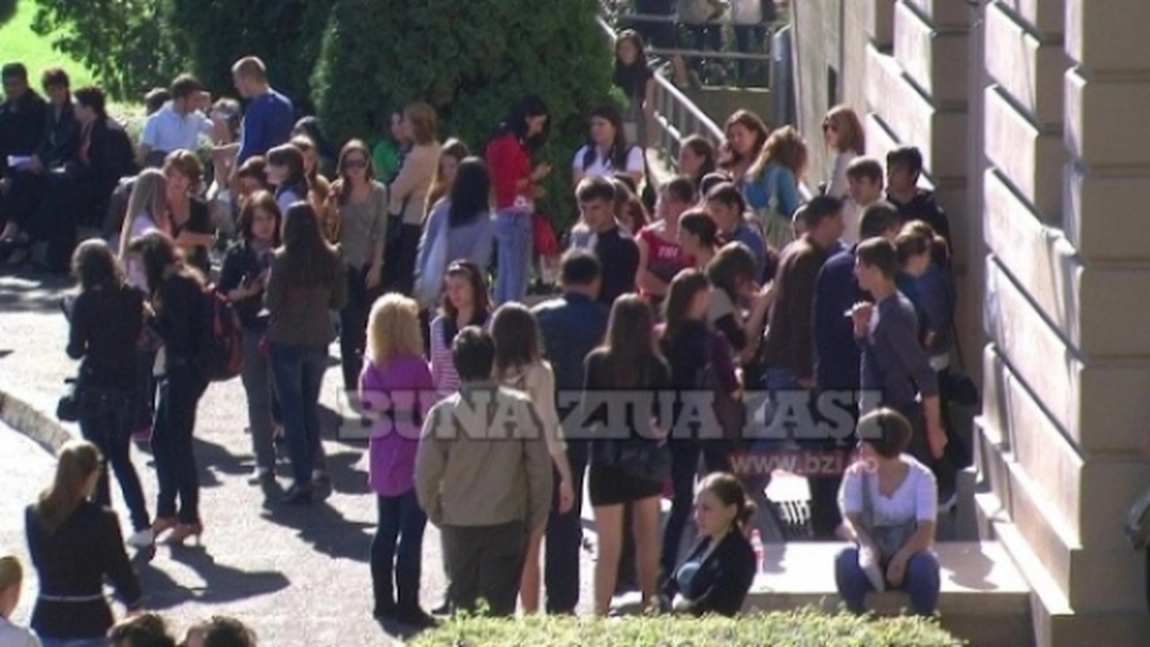 Studentii de la FEAA, in prag de revolta 