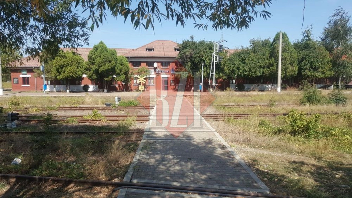 Nu te-ai fi asteptat sa gasesti asa ceva in aceasta gara din Iasi. Calatorii au ramas impresionati - FOTO