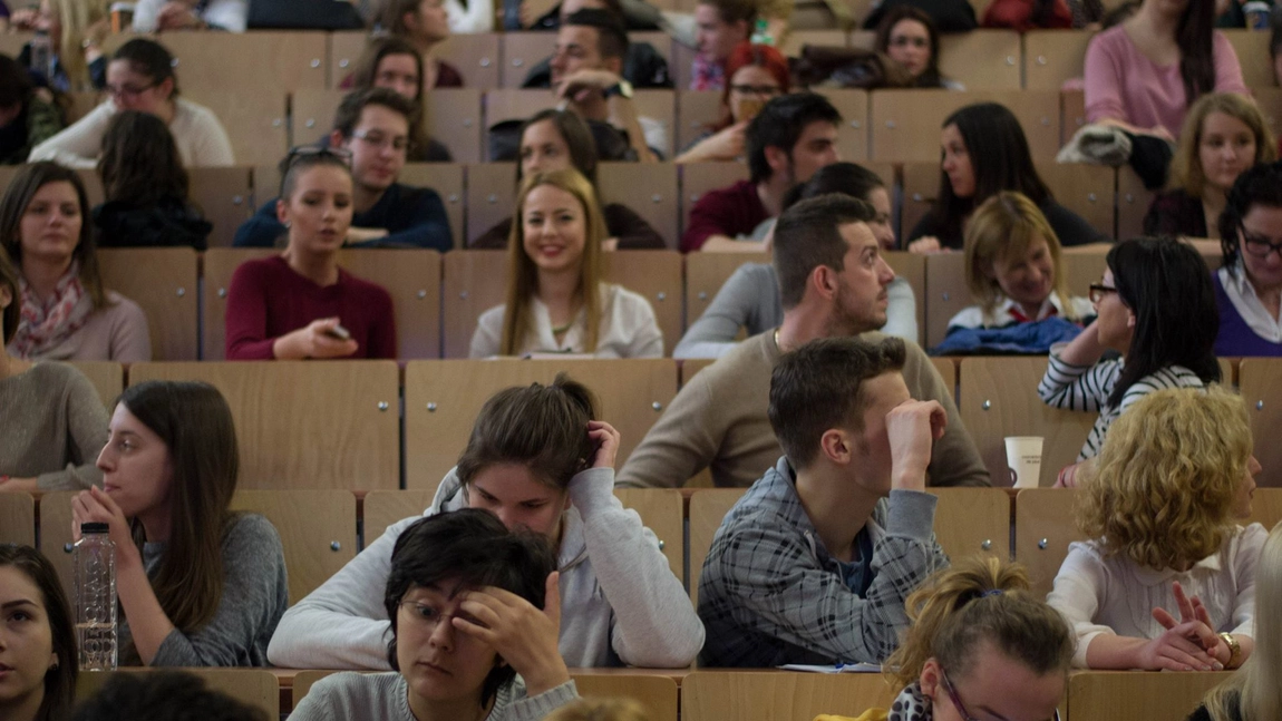 EXCLUSIV! Iata ce mari PROFESORI de la Universitatea Cuza din Iasi apar pe o lista SURPRINZATOARE    