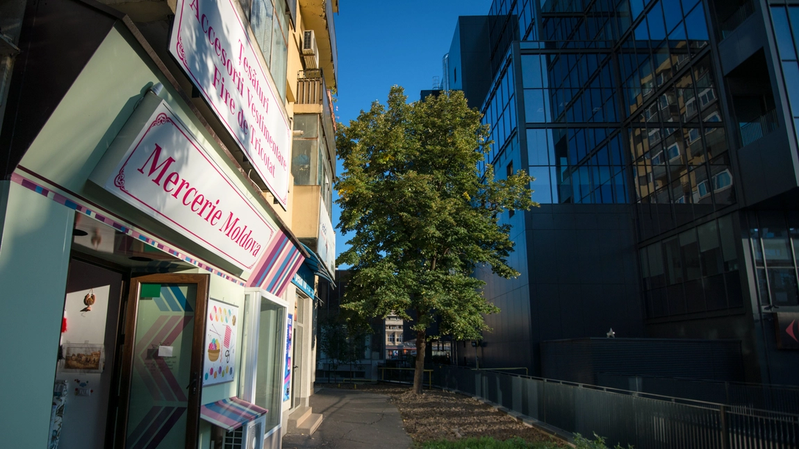 Merceria Moldova Iasi s-a mutat intr-o noua locatie, cu un sortiment mult mai bogat de produse - FOTO