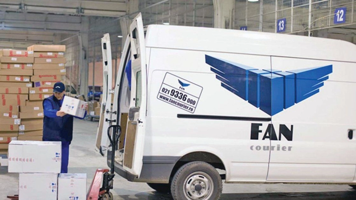 Bataie de joc marca FAN Courier! Un iesean a ramas socat cand a desfacut coletul refuzat de client. S-a ajuns la plangeri penale - FACSIMIL