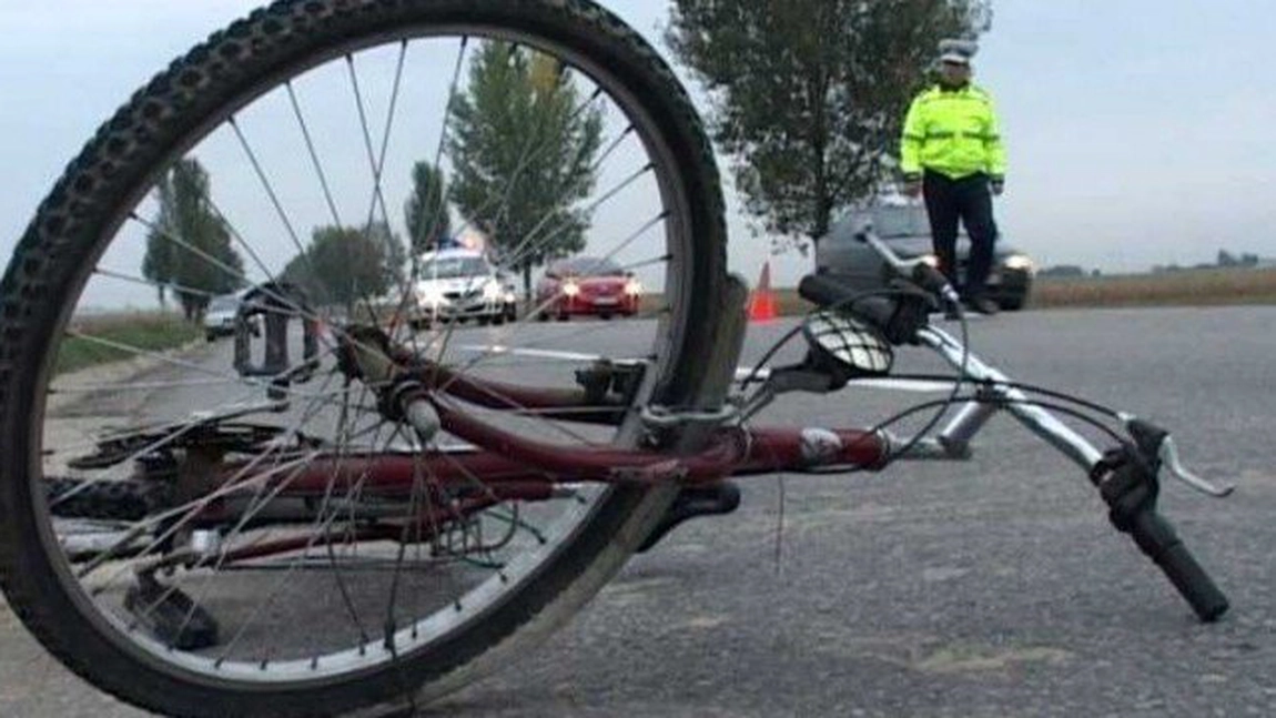Un biciclist beat a căzut la Breazu după o manevră greșită. Un echipaj de prim ajutor s-a deplasat de urgenţă la fața locului - (Exclusiv) - UPDATE