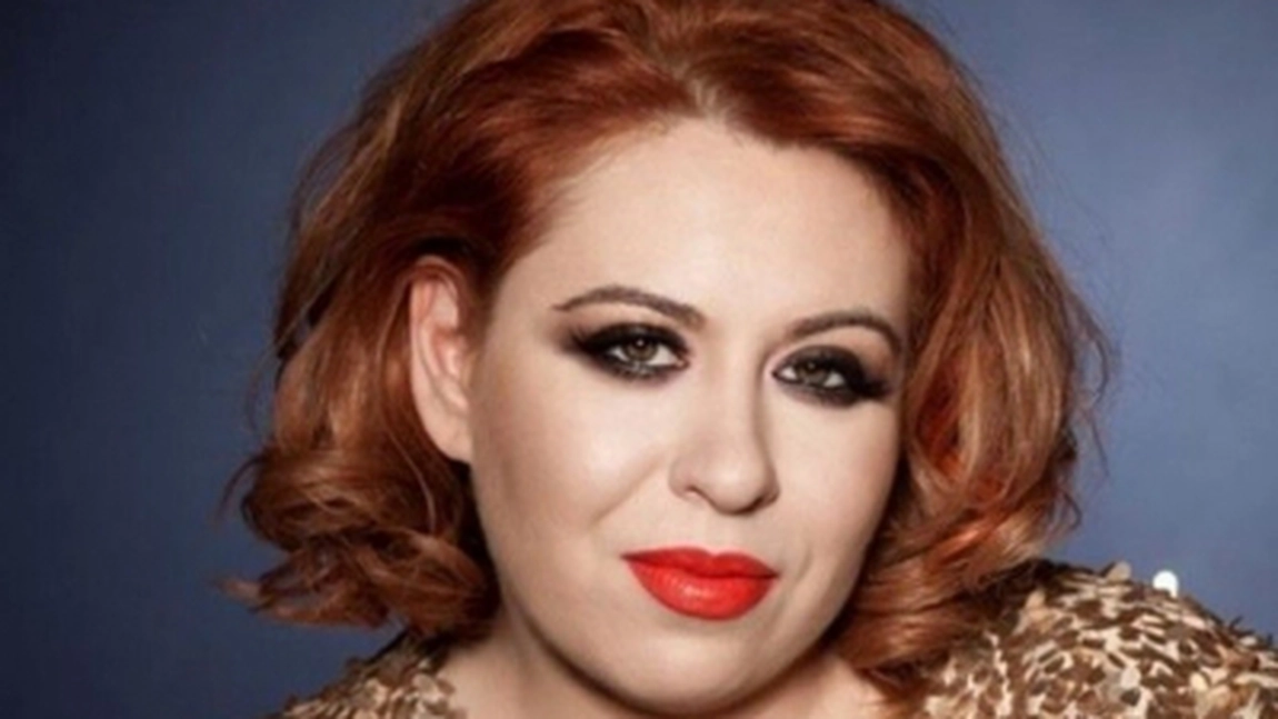 Oana Roman, surprinsa in compania altui BARBAT