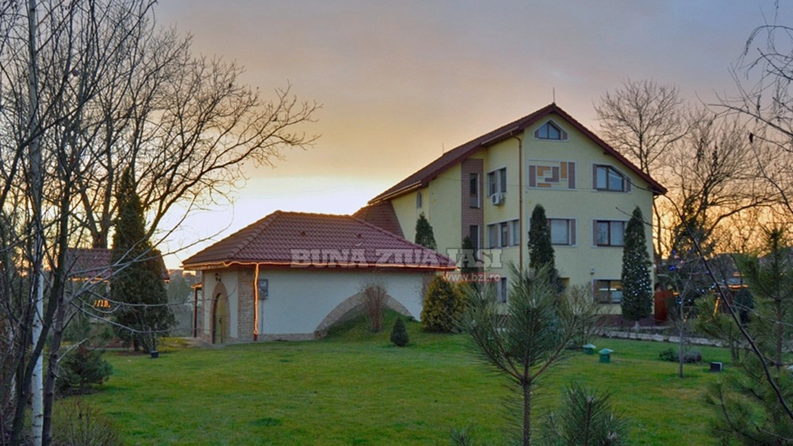 Aici traieste unul dintre cei mai scumpi medici din Iasi. Vila doctorului se afla intr-un cartier de lux - FOTO