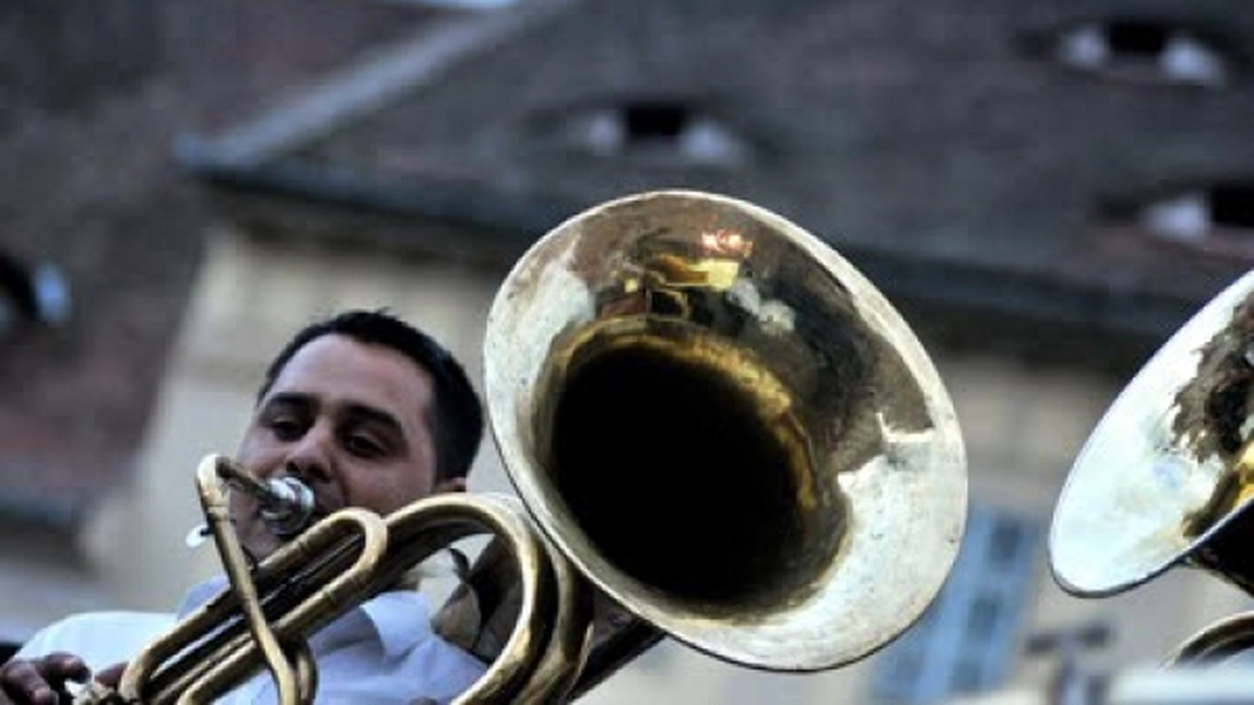 Vestita fanfara din Cozmesti a fost data uitarii