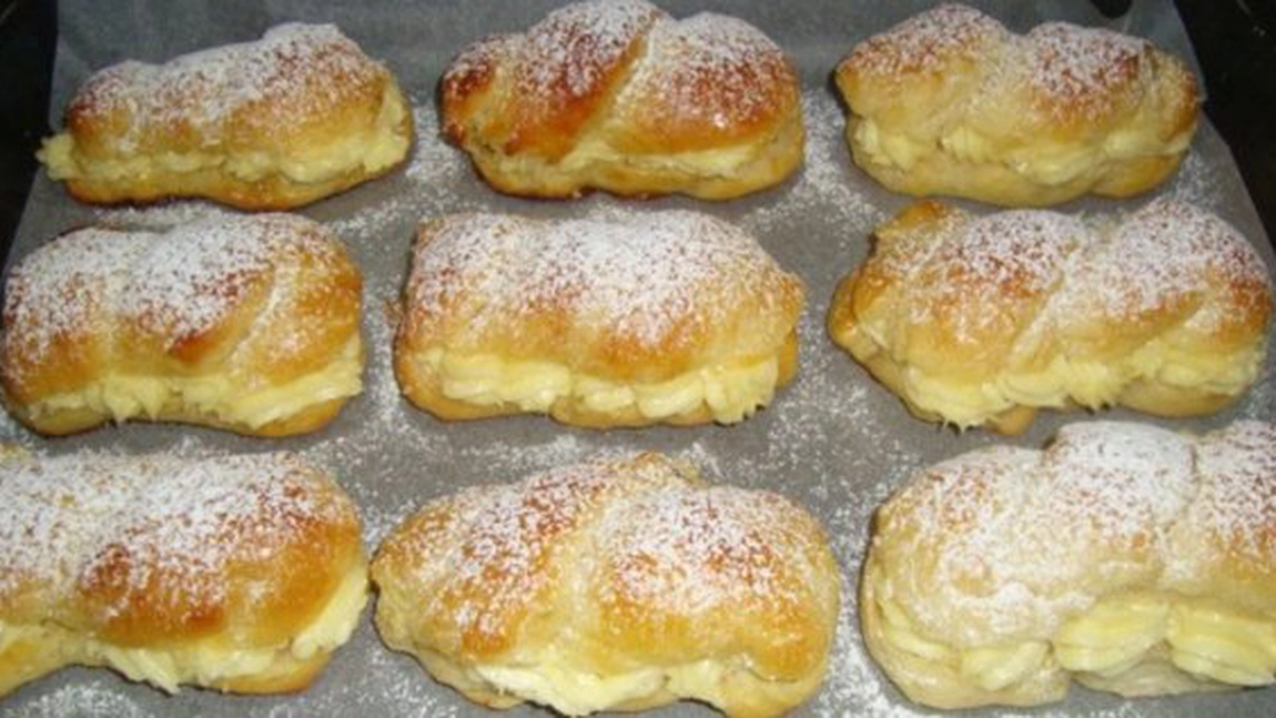 Cum facem cele mai bune eclere cu crema de vanilie - Desertul de casa preferat de multi dintre noi