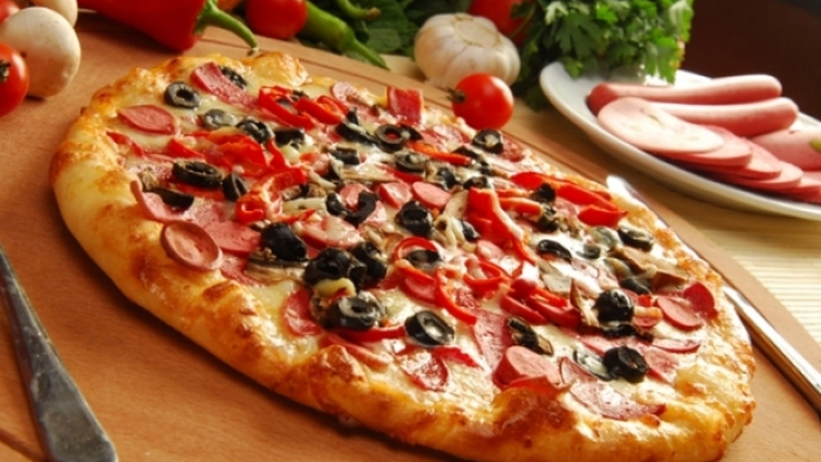 Uite cum sa reincalzesti corect supa, pizza si orezul!
